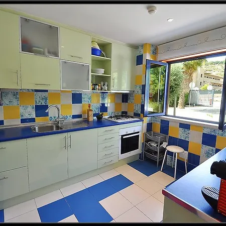 Lägenhetshotell Orada Turisticos - Marina De 4*