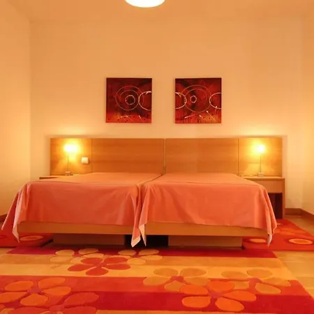 Orada Turisticos - Marina De Albufeira