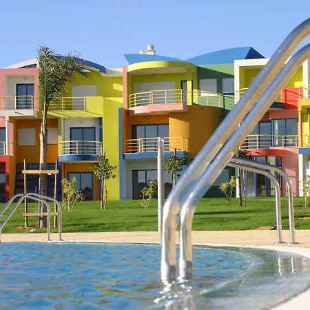 Orada Turísticos - Marina De 4*