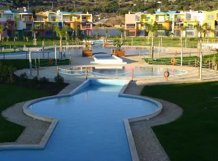 Orada Turísticos - Marina De Apartahotel 4*